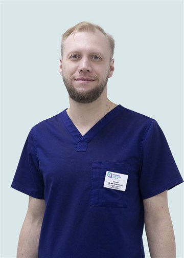 Заутер Денис Сергеевич - оториноларинголог, ринохирург, врач высшей категории