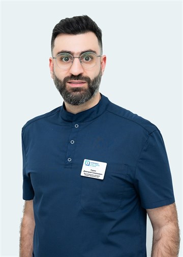 Врач Горин Дмитрий Семёнович Горин Дмитрий Семёнович - оториноларинголог, ринохирург