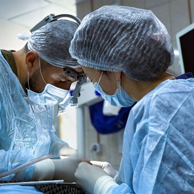 Клиника у метро "Цветной бульвар"