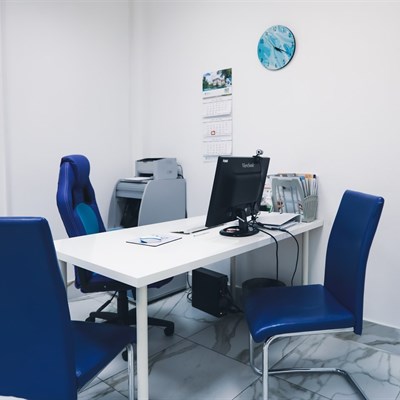 Клиника у метро "Преображенская Площадь"