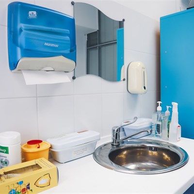 Клиника у метро "Преображенская Площадь"